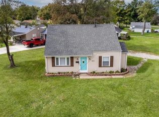 7354 Oregon Trl, Youngstown, OH 44512