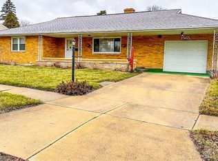 1565 Fleet Rd, Troy, OH 45373