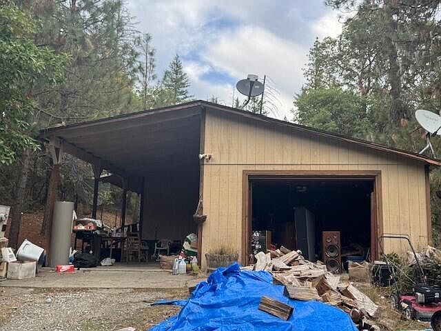2nd image of 171 Earhart Rd
