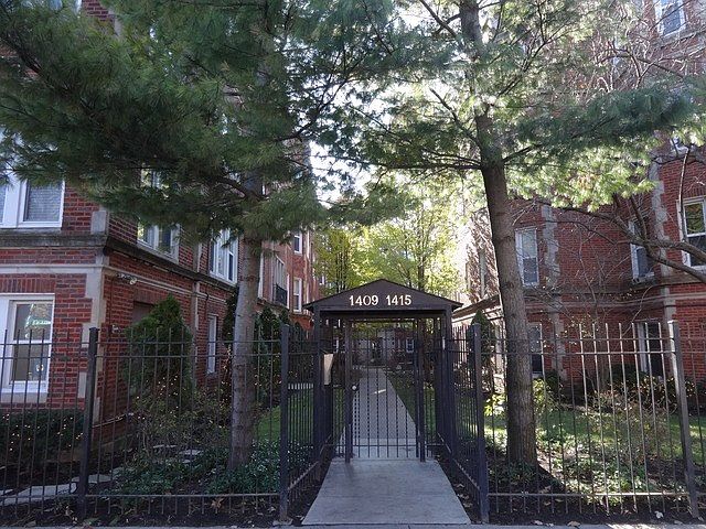 1st image of 1409 W Farwell Ave #L3
