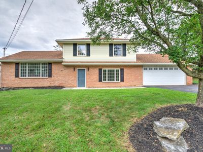 933 Byron Rd, Hummelstown, PA, 17036