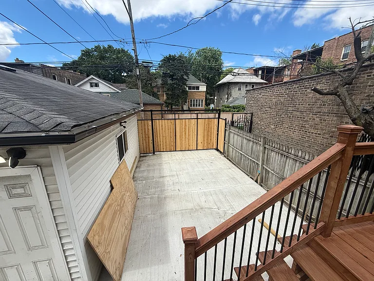 3844 N Central Park Ave #1R — Photo 12