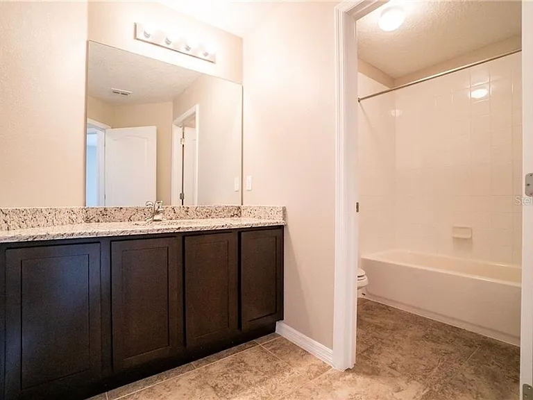 3595 Sanctuary Dr — Photo 11