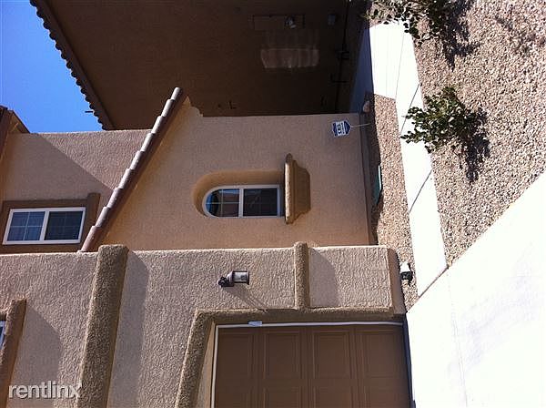 1st image of 3038 San Mamete Ave