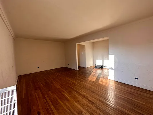 Rented by Premier One Realty LLC | media 14