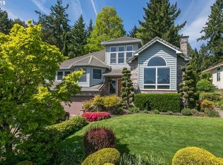 11101 SE Vista View Ln, Happy Valley, OR