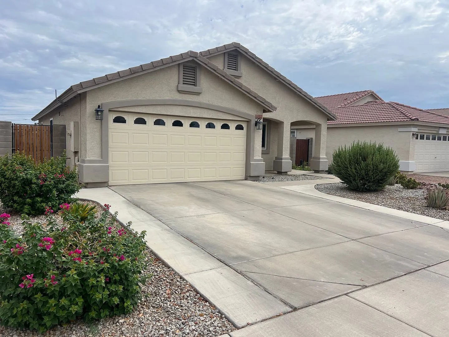 3 bed, 2.0 bath, 1378 sqft, $1,995 — Photo 1