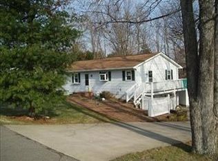 3105 Lisa Ln, Zanesville, OH 43701