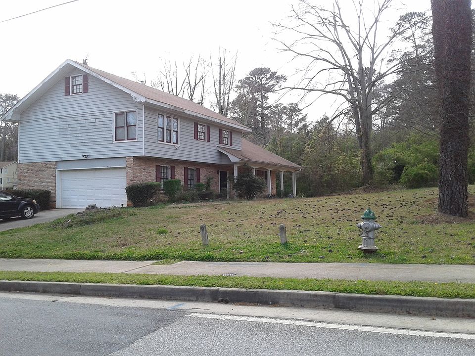 2nd image of 4093 Rockbridge Rd