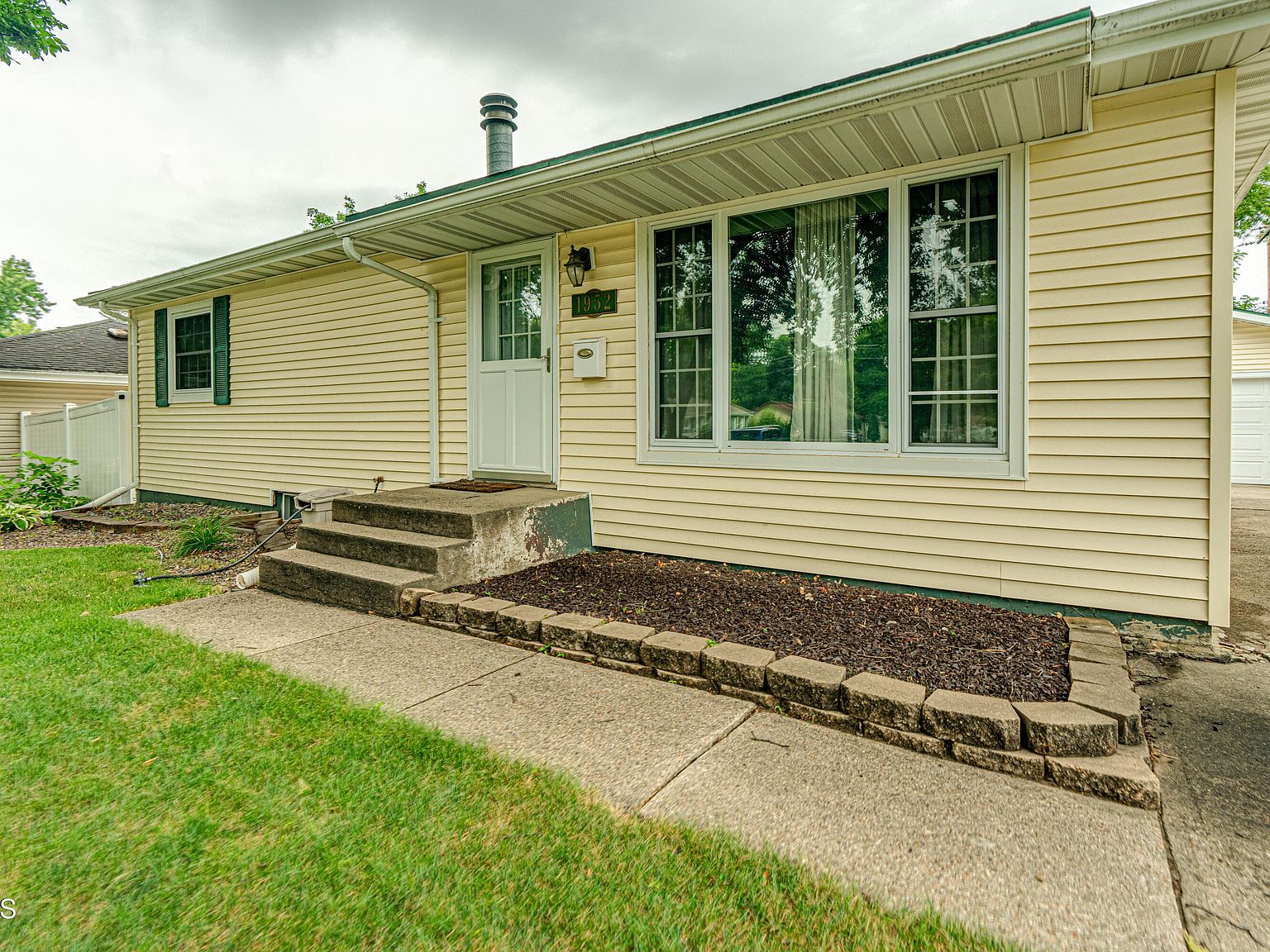 1952 Saint Benedict Dr, Bismarck, ND 58501 Zillow