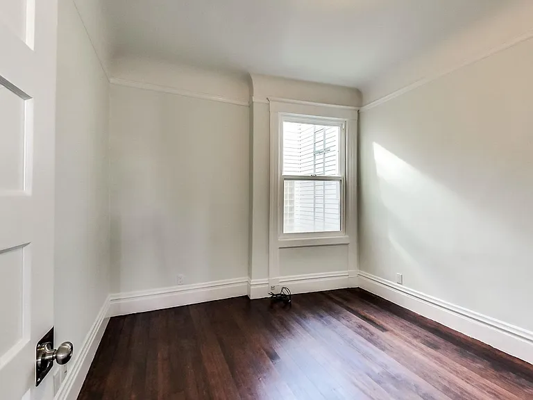 1087 Natoma St — Photo 10