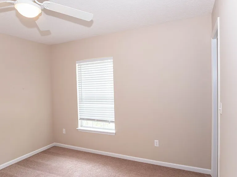 276 Porta Rosa Cir — Photo 12
