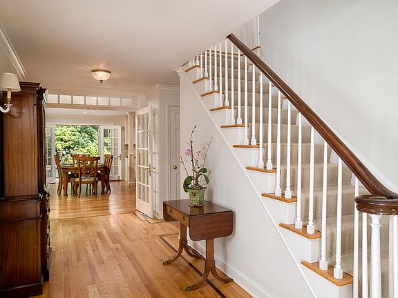 Gracious Foyer
