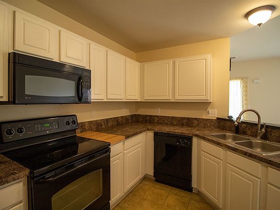 5th image of 3022 Cloverly Ln
