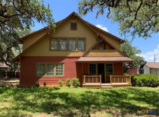 395 Sutton Mott Rd, Victoria, TX 77905