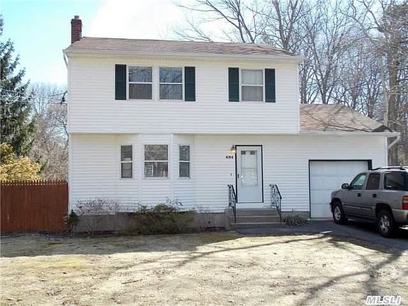 2nd image of 484 Puritan Dr