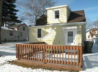 543 E Jackson St, Ripon, WI 54971