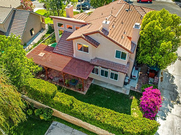 4th image of 28650 Lapine Ave