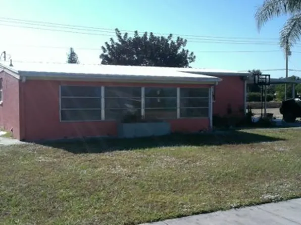 1004 Arthur Ave, Lehigh Acres, FL 33936