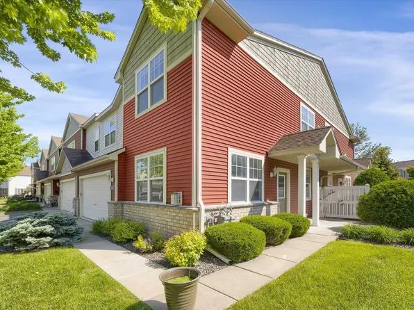15652 Emerald Dr #1, Hugo, MN 55038