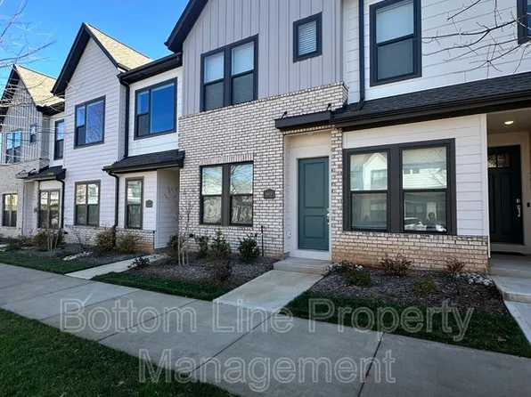 5915 Ardrey Kell Rd, Charlotte, NC 28277