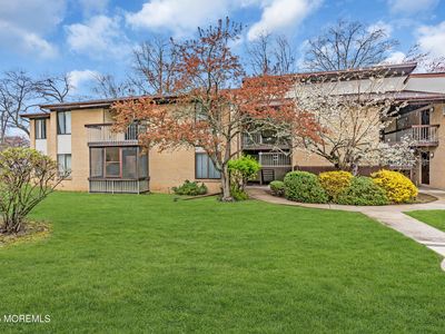 54 Amberly Drive #F, Manalapan, NJ, 07726