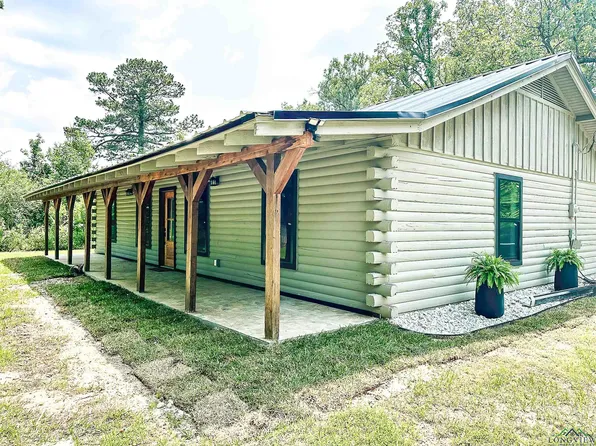 195 Private Road 727, De Berry, TX 75639