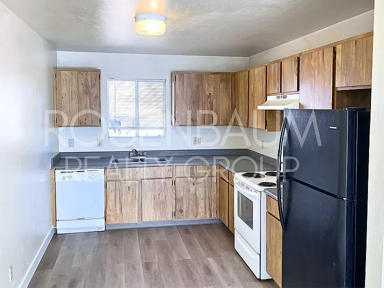 3184 N Tani Rd #12 — Photo 4