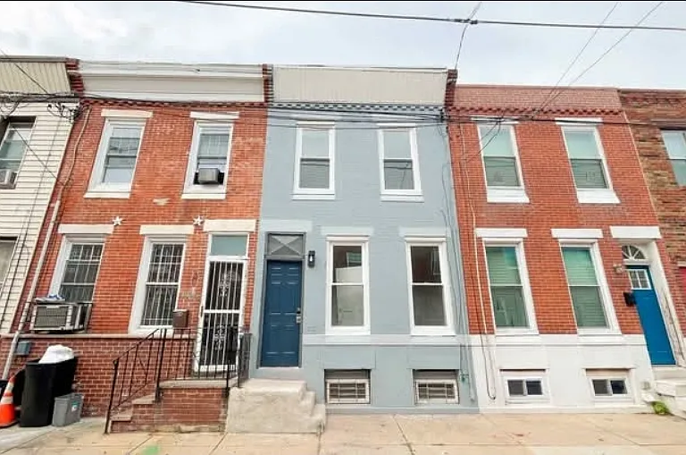1923 Pierce St — Photo 1