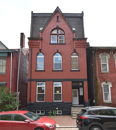 1005-1 Sheffield St Photo 1