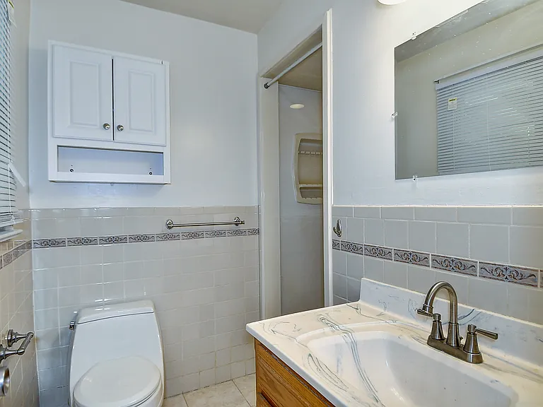 Primary ensuite bath