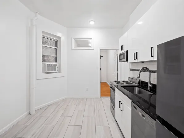 426 E 73rd St APT 1RW, New York, NY 10021