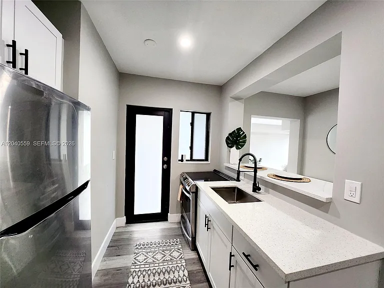 1920 SW 4th Ave #2 — Photo 11