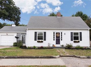 40 Wilton Ave, Pawtucket, RI 02861