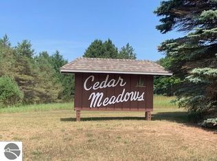 76 Meadow Ln #76, Bellaire, MI 49615