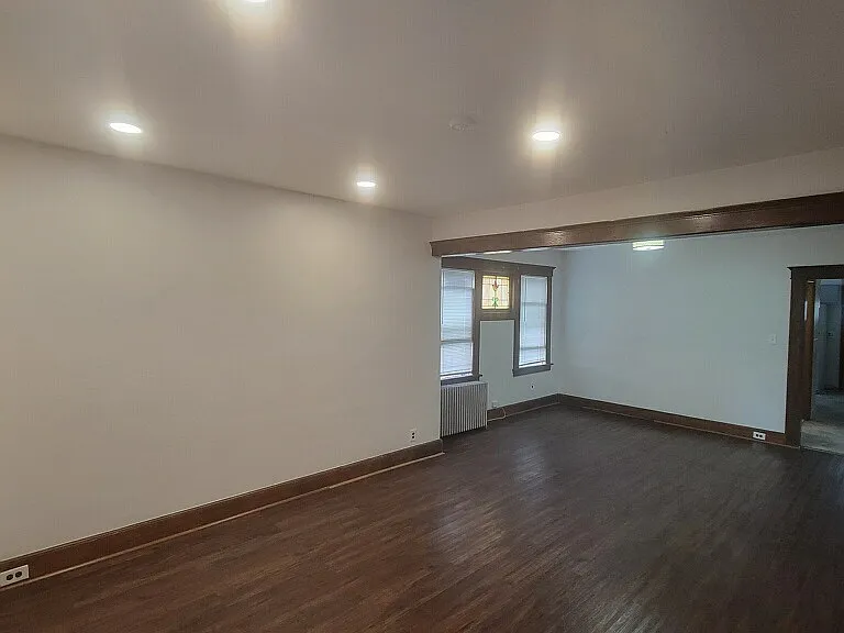 376 Michigan Ave #1 — Photo 7