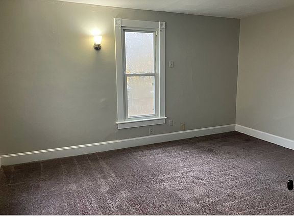 4th image of 180 S 4th St #3