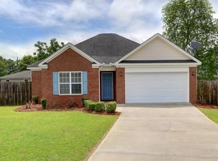 116 Auburn Cir, Glennville, GA 30427