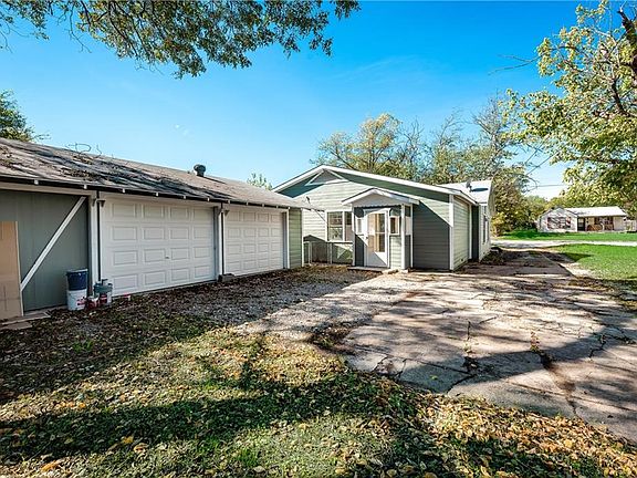 5th image of 3513 Ramona Dr