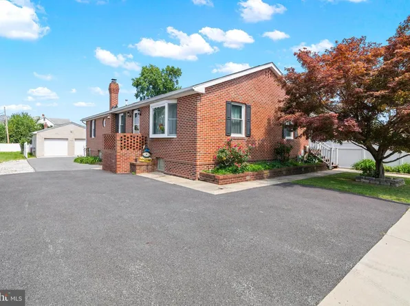 402 Delaware Ave, Baltimore, MD 21221