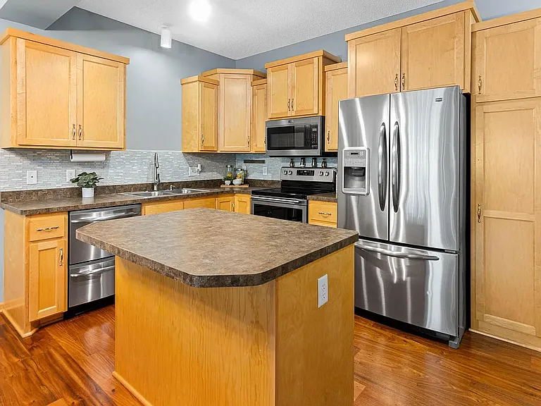 12222 Waconia St NE #B — Photo 7