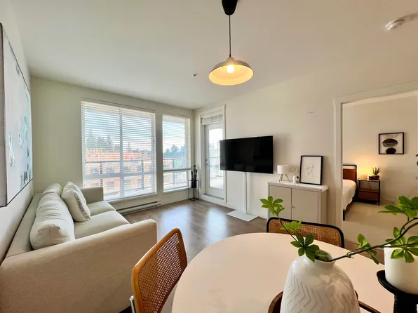 707 Como Lake Ave #408, Coquitlam, BC V3J 0J5