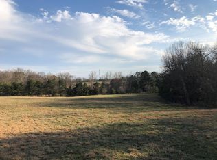 1 Bays Mountain Rd, New Market, TN 37820