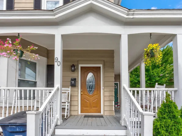 90 Palm Street, Nashua, NH 03060