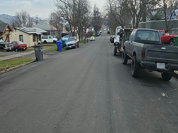 4th image of 1502 7th Ave