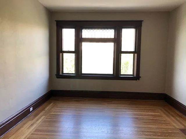 519 W 5th Ave #F — Photo 6