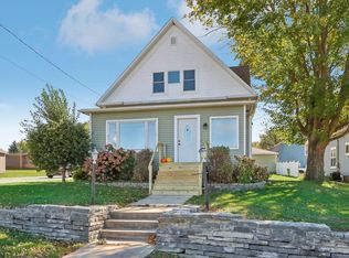 301 Main St, Allenton, WI 53002