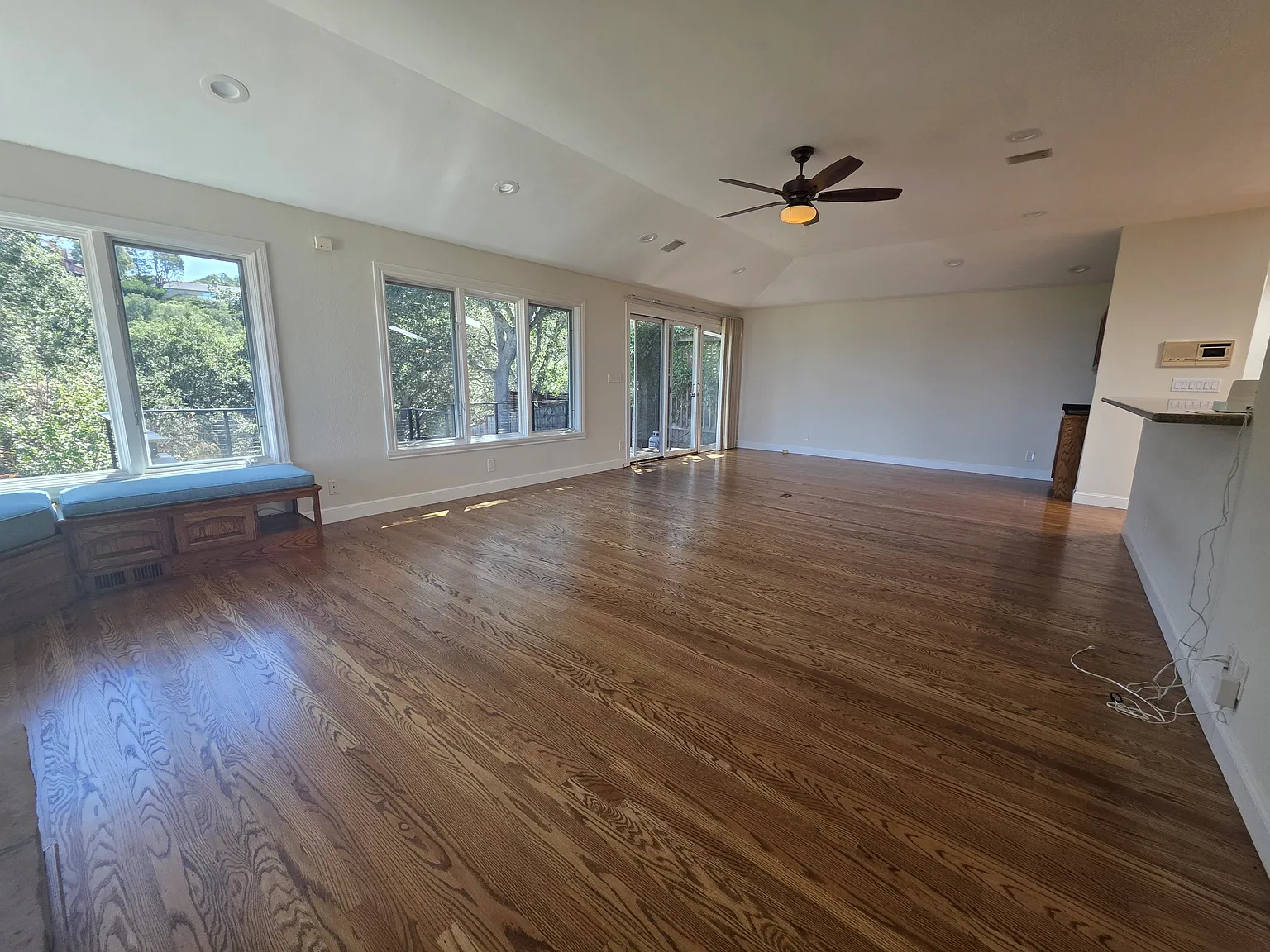 12 Kenmar Way - 1 — Photo 3