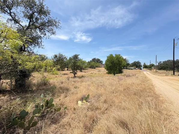 387 Rosehill Dr, Marble Falls, TX 78654