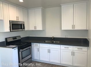 7924 2nd St APT D, Downey, CA 90241